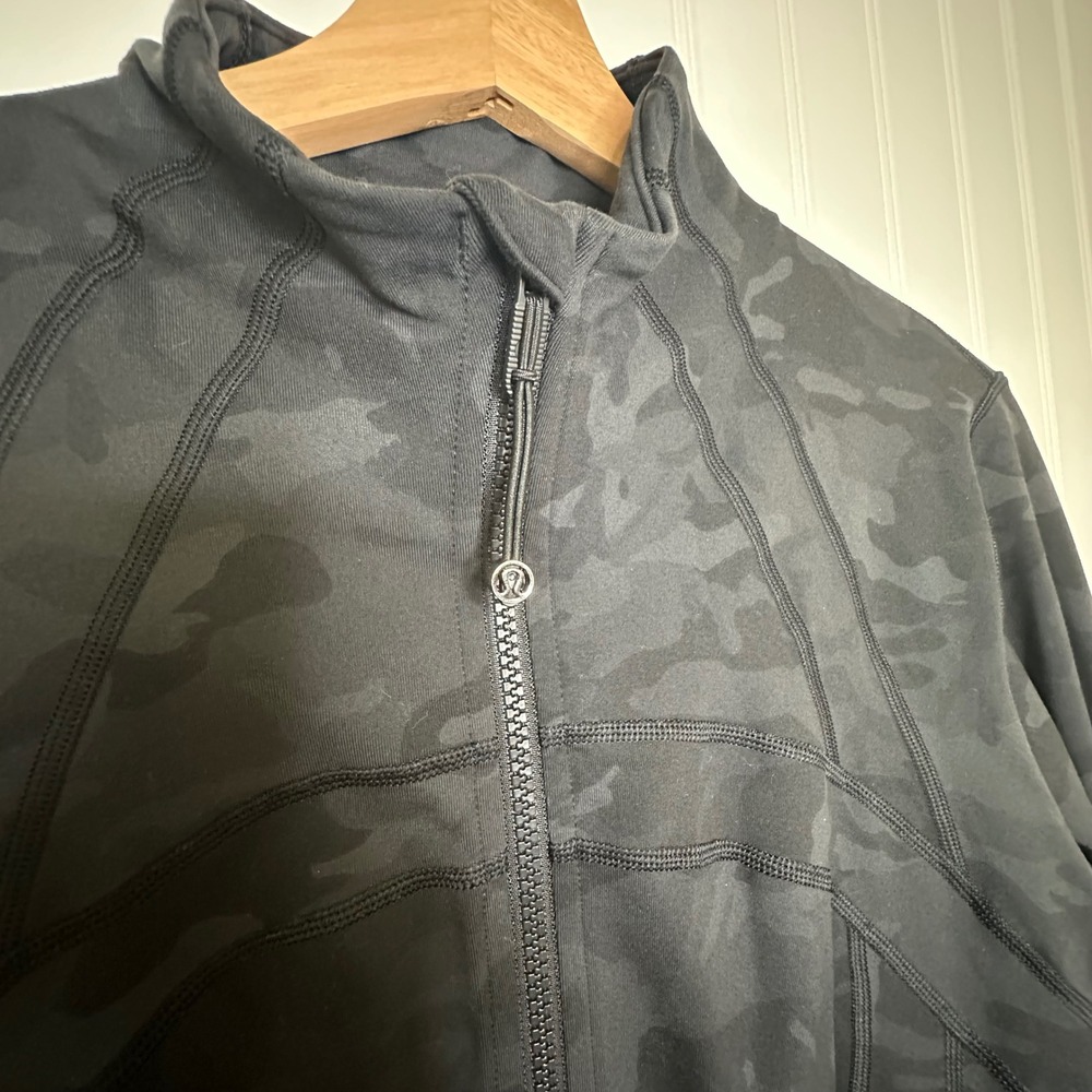 Lululemon Define Jacket Heritage 365 Camo Deep Coal Multi Gray Black Size 10 - Picture 6 of 9
